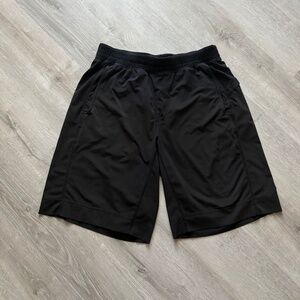 lululemon Men’s Black Pace Breaker Linerless Short 9” Size Large Athletic